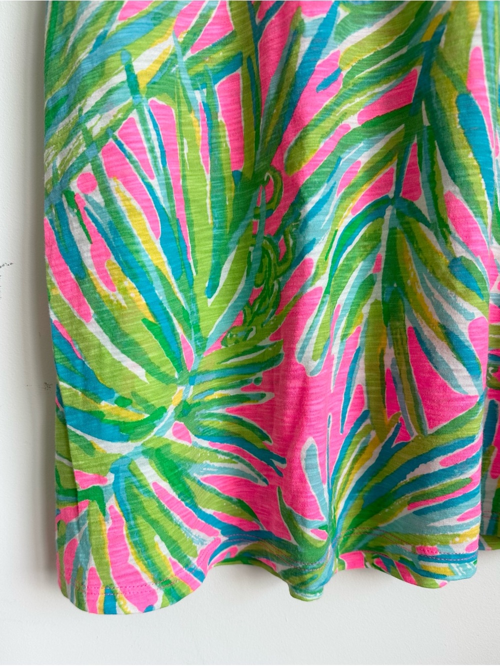 LILLY PULITZER Women's Pink Tropical V-Neck Dress Size M - Picture 2 of 6